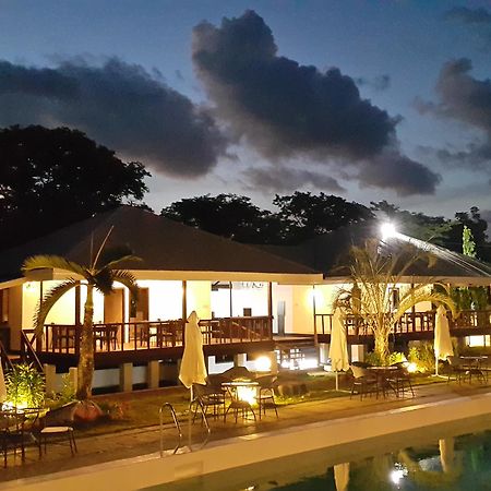 Blue Hotel And Resort Calamba  Esterno foto